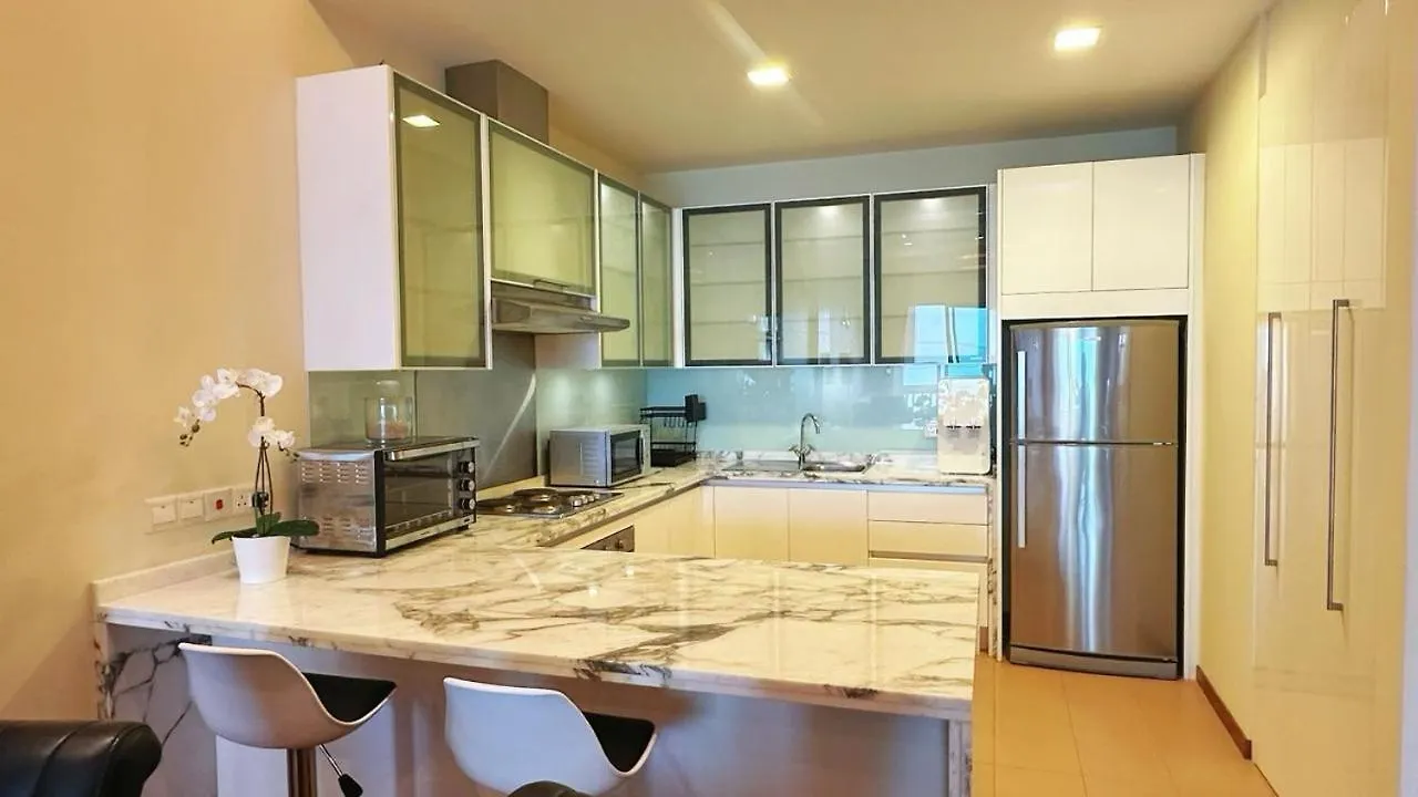 6Th Straits Quay Seafront 2 Bedrooms Seaview Suite - Rare Marina & Seaview Tanjung Tokong 0*,